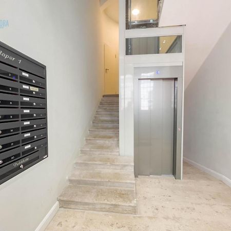 Slataper 11 Tirabora Short Rent Apartman Trieszt Kültér fotó